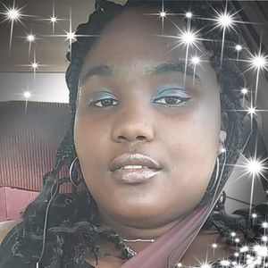 Meet your Posher, Halie